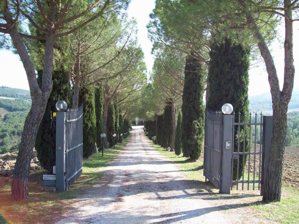 Agriturismo Castello Di Belforte Villa Todi Exterior photo