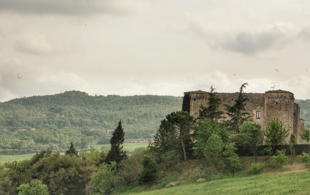 Agriturismo Castello Di Belforte Villa Todi Exterior photo